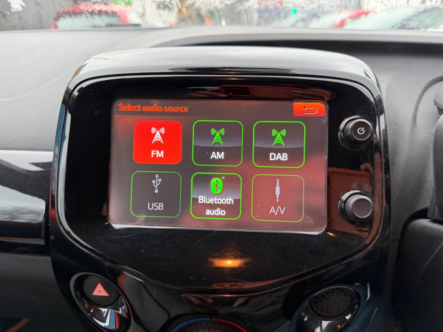 Used Toyota AYGO 2015 for sale - 77396336: Photo 31