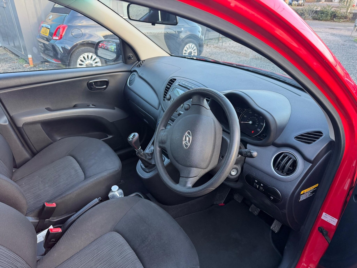 Used Hyundai i10 2012 for sale - 76786469: Photo 20