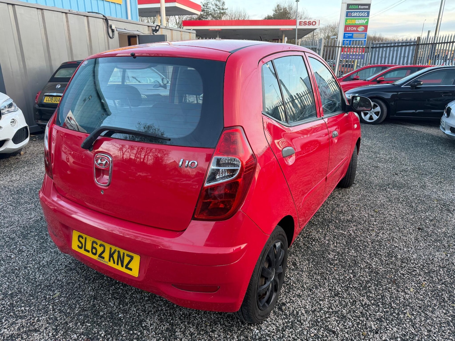 Used Hyundai i10 2012 for sale - 76786469: Photo 29
