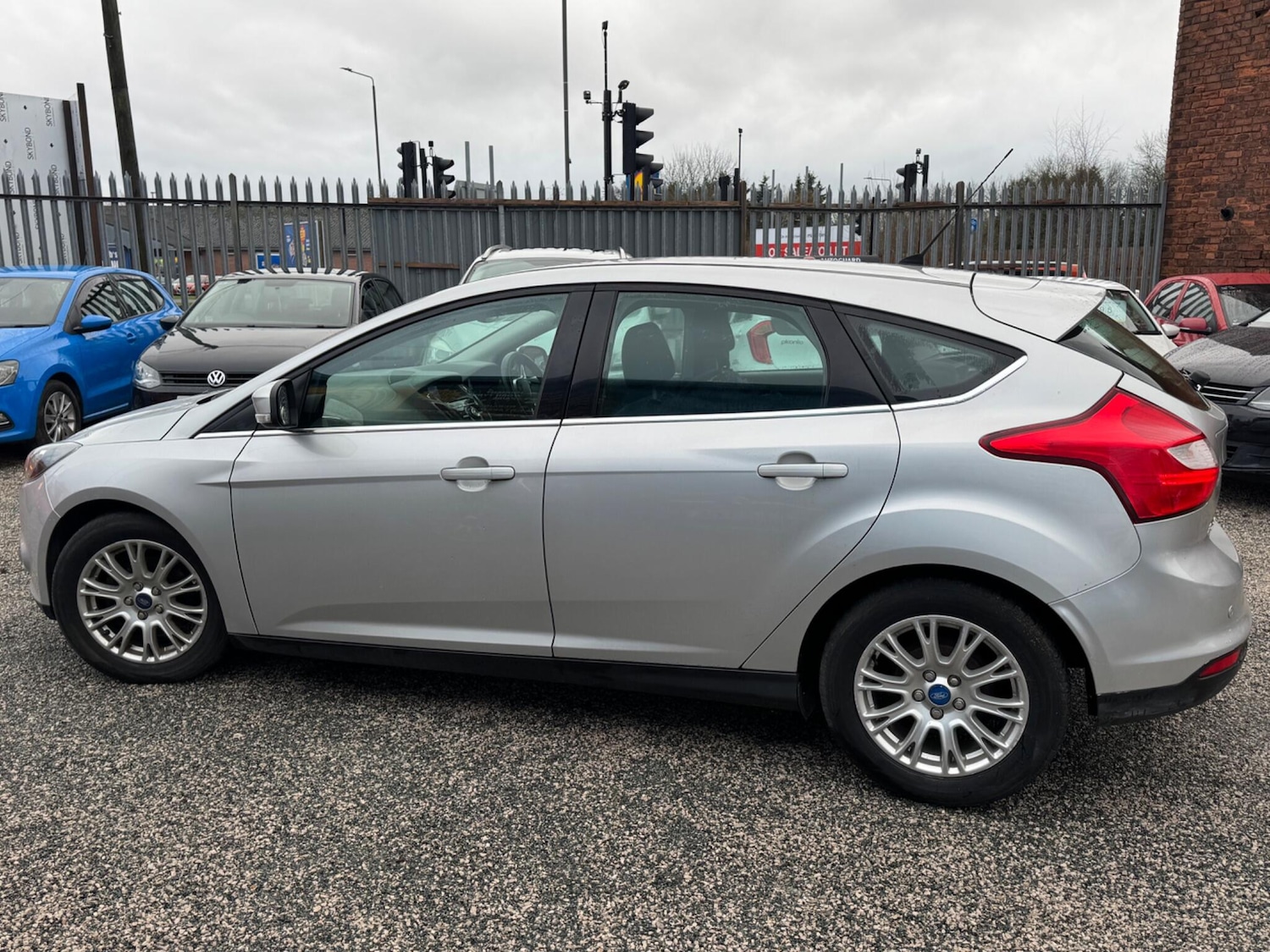 Used Ford Focus 2011 for sale - 77479463: Photo 10