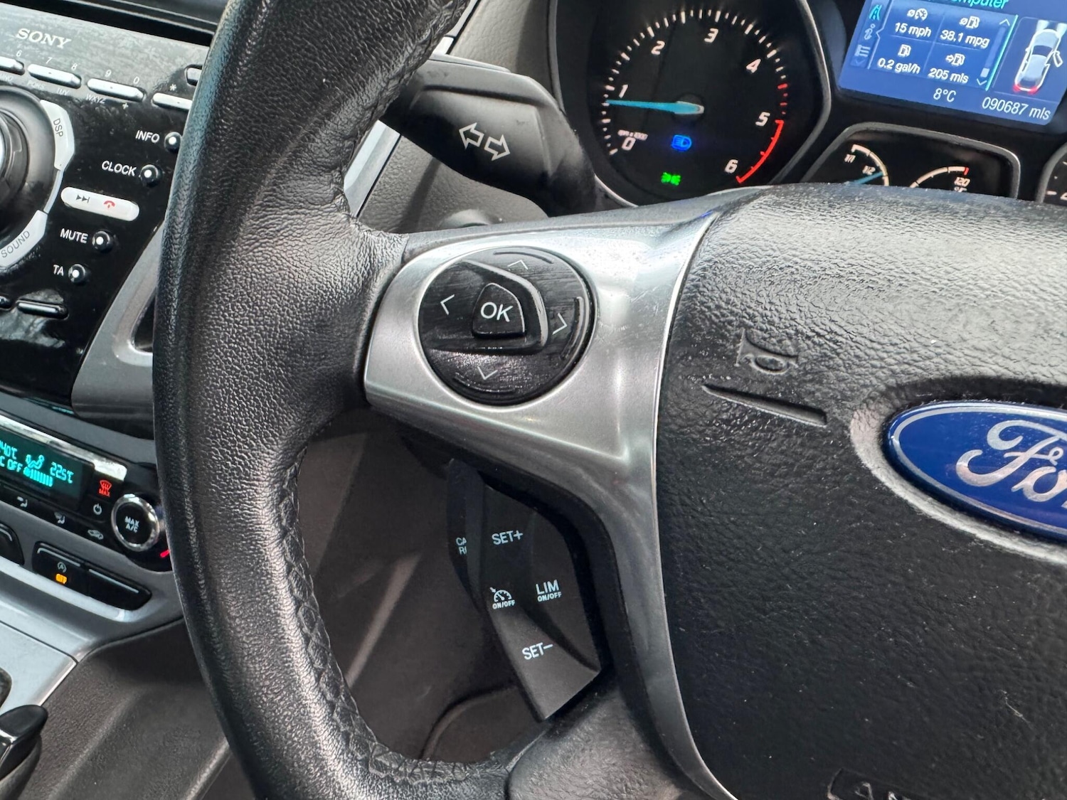 Used Ford Focus 2011 for sale - 77479463: Photo 21