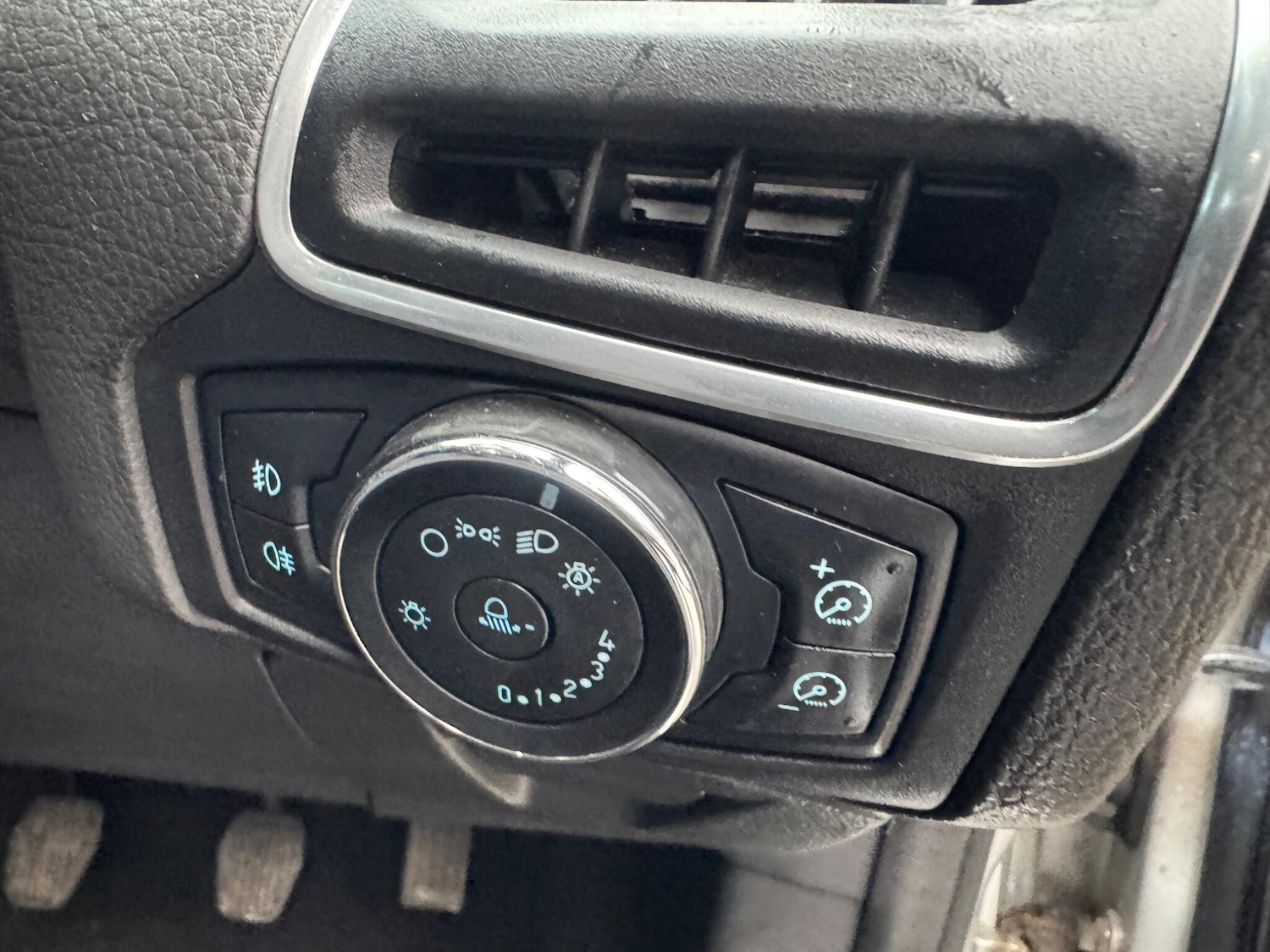 Used Ford Focus 2011 for sale - 77479463: Photo 23