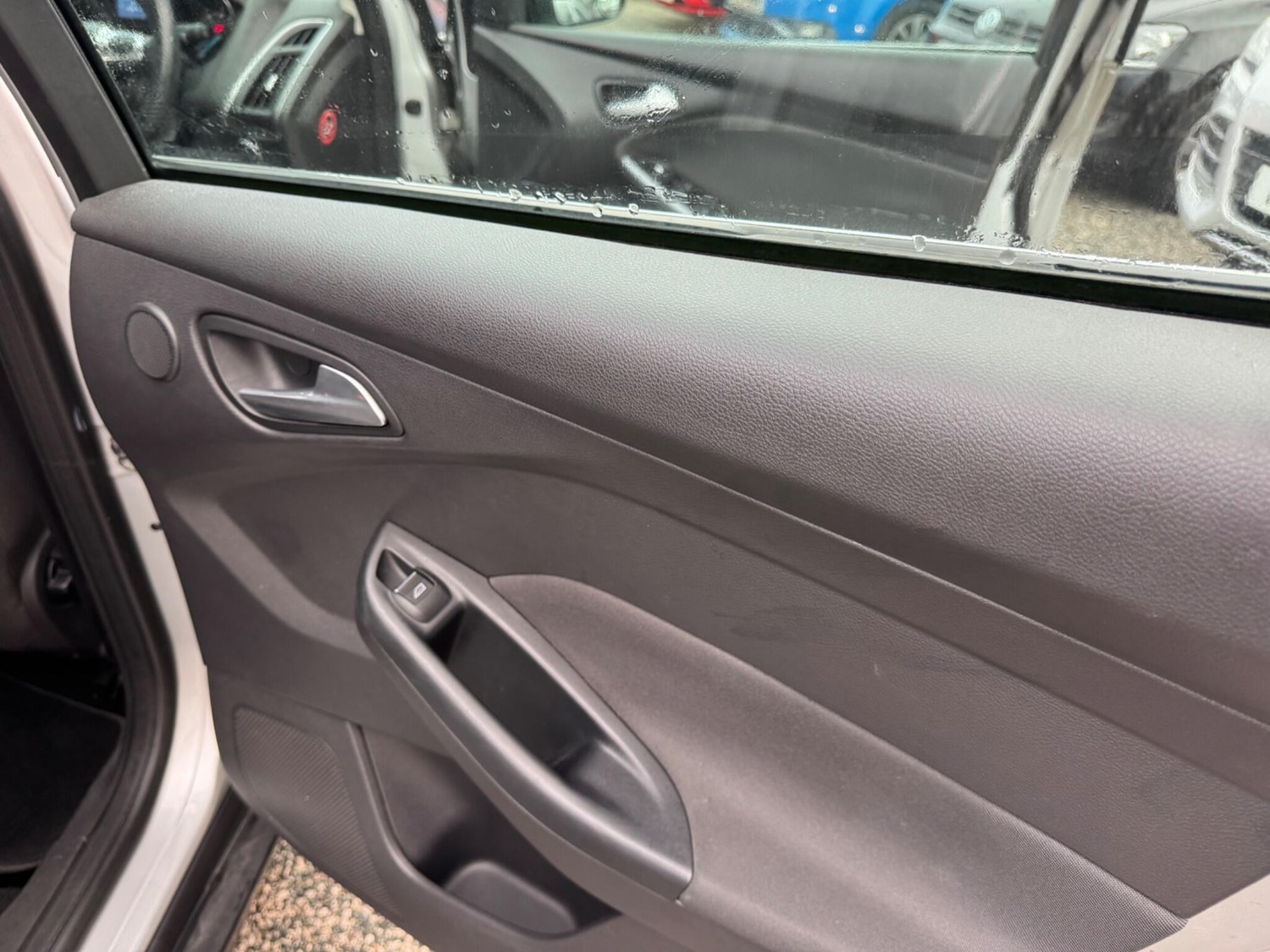 Used Ford Focus 2011 for sale - 77479463: Photo 25