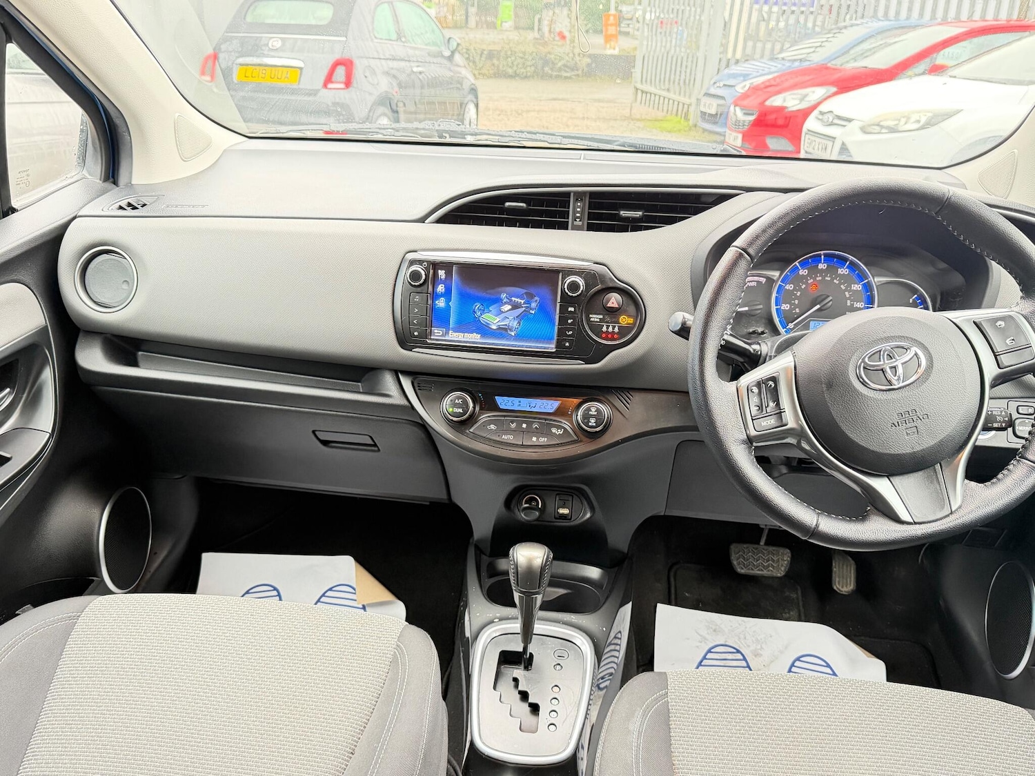 Used Toyota Yaris 2016 for sale - 77215825: Photo 16