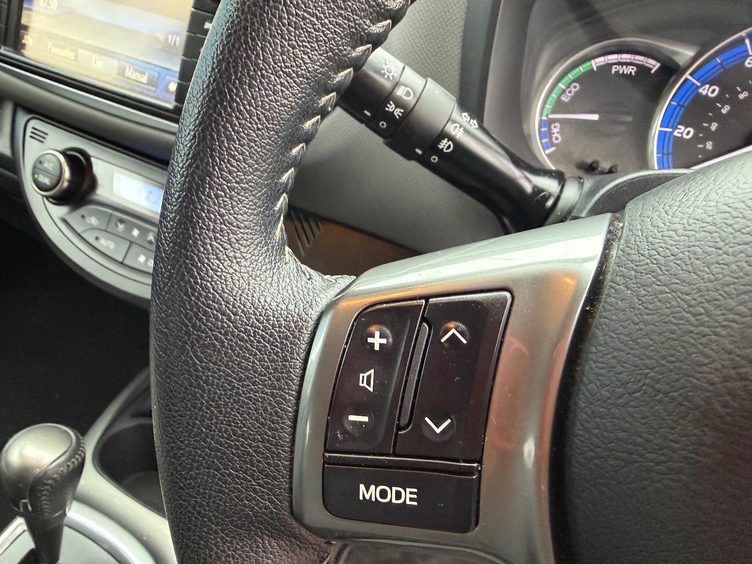 Used Toyota Yaris 2016 for sale - 77215825: Photo 23