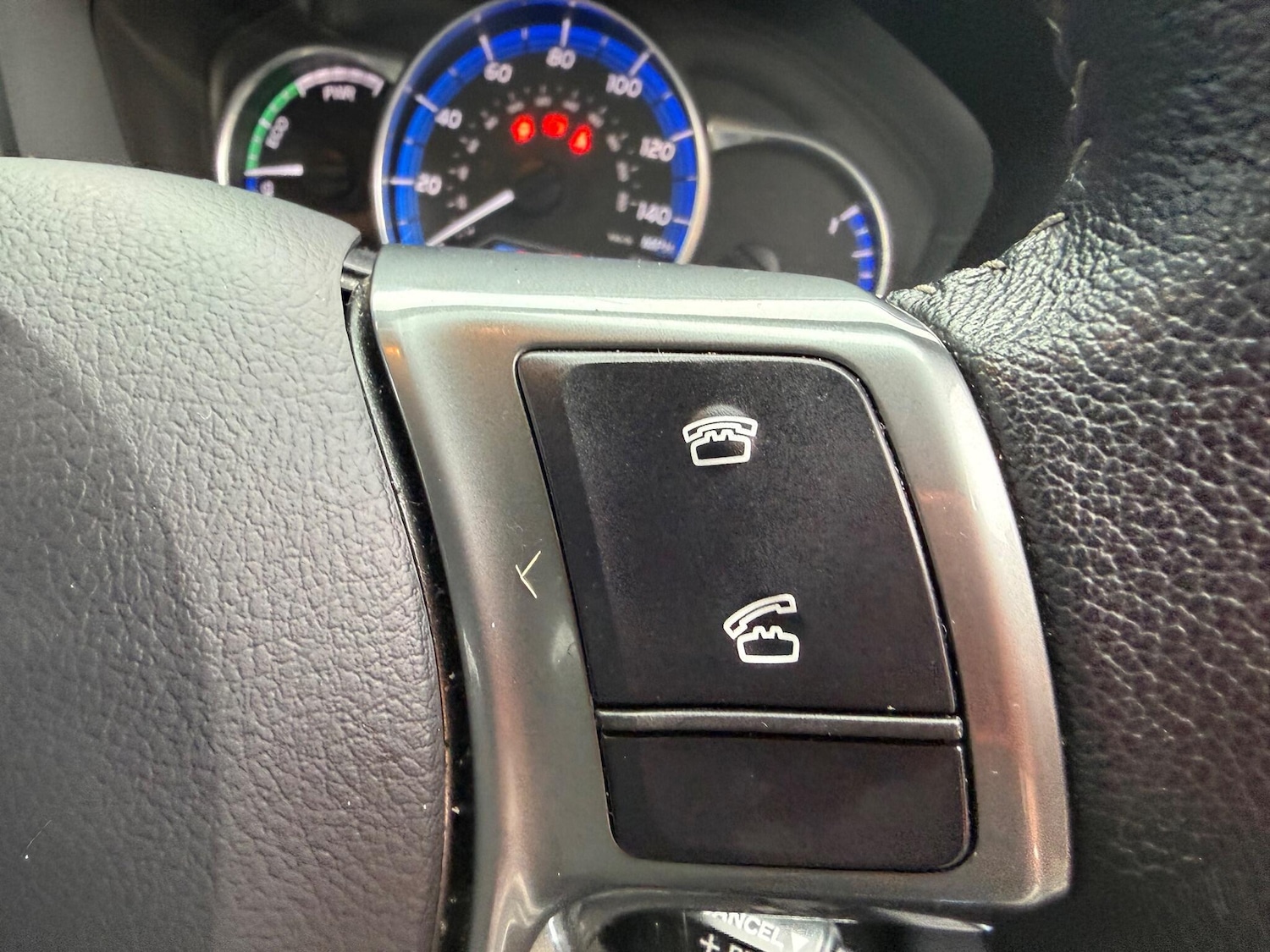 Used Toyota Yaris 2016 for sale - 77215825: Photo 24