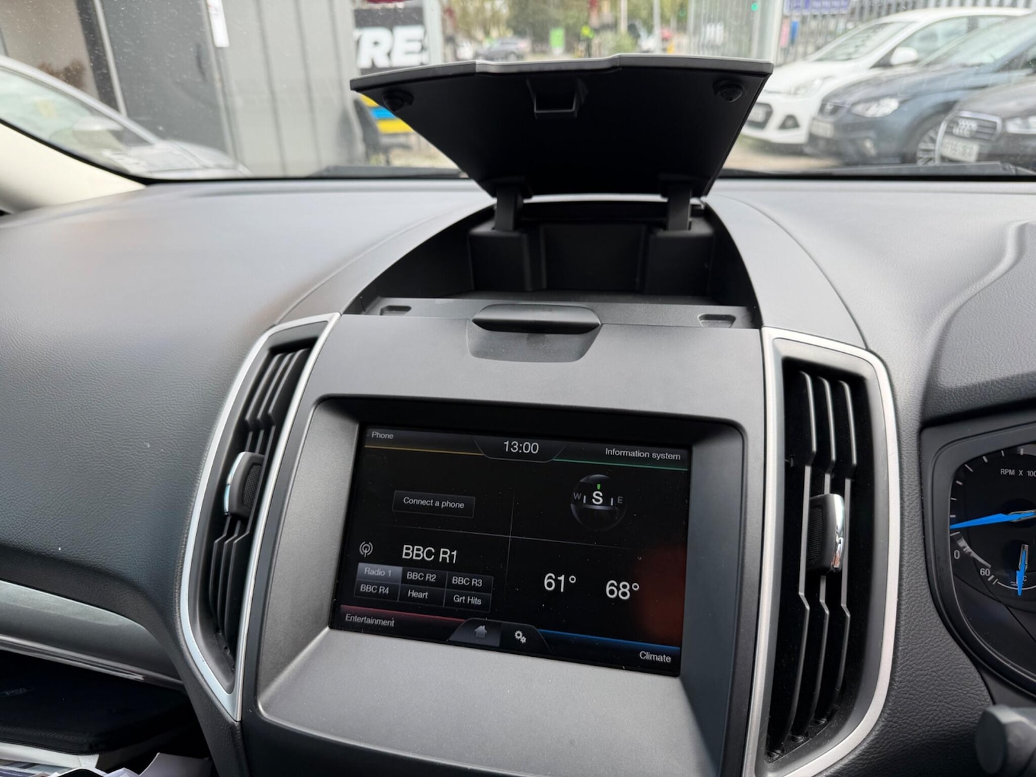 Used Ford Galaxy for sale - 78127942: Photo 40