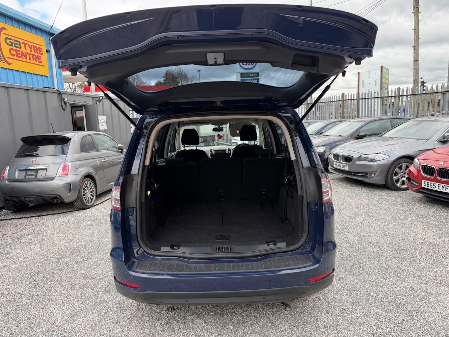 Used Ford Galaxy for sale - 78127942: Photo 44