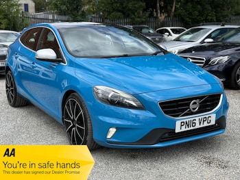 Used Volvo V40 2016 for sale - 79268943: Photo
