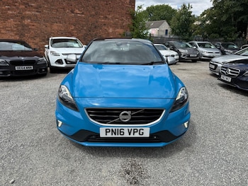 Used Volvo V40 2016 for sale - 79268943: Photo