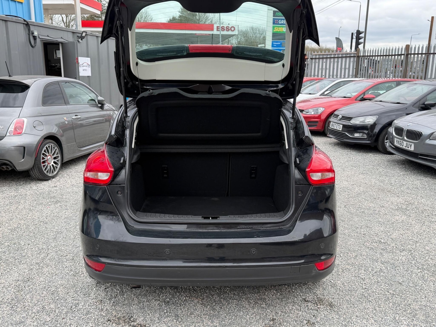 Used Ford Focus for sale - 77823619: Photo 32