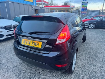 Used Ford Fiesta 2014 for sale - 76786700: Photo