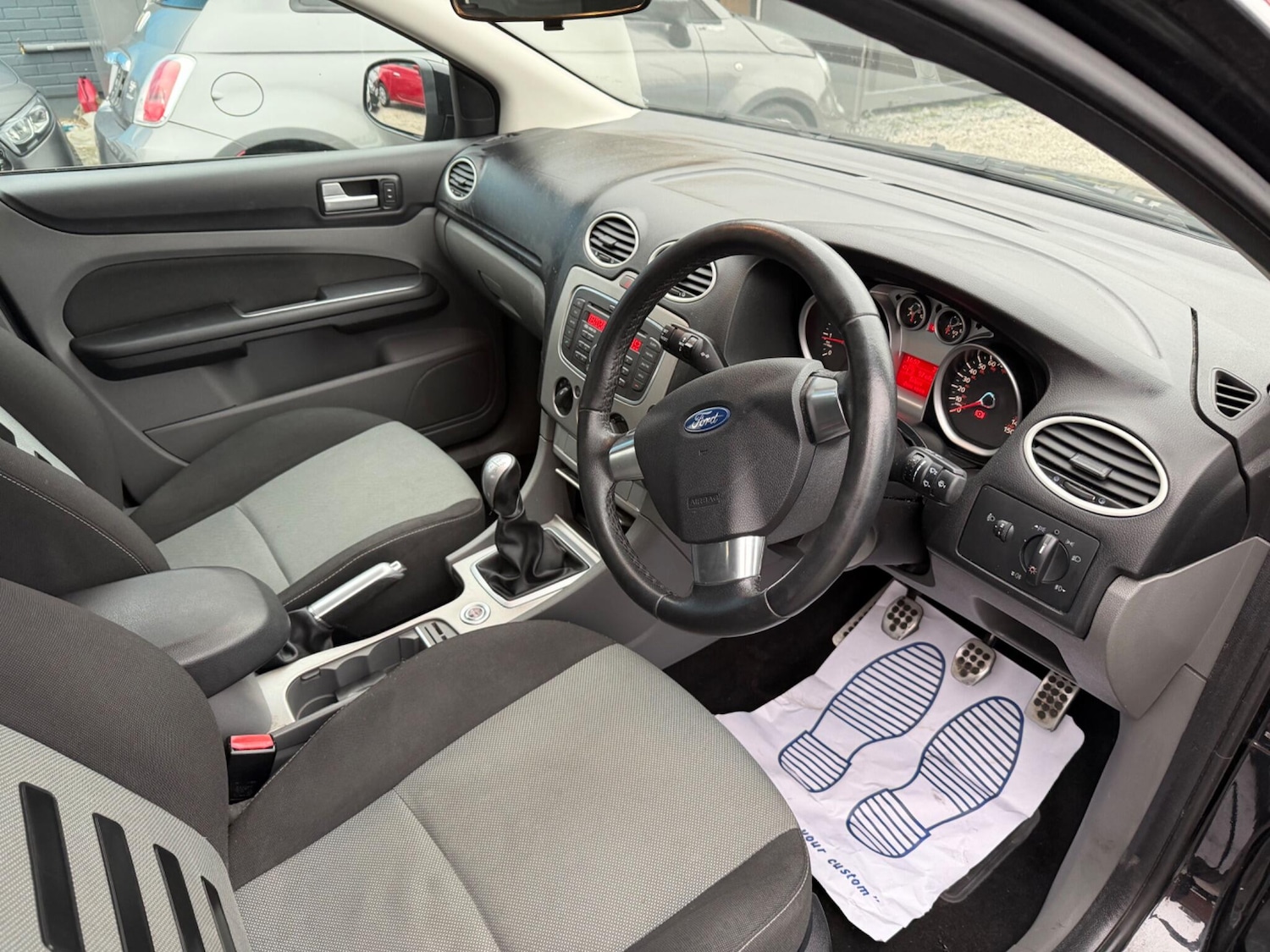 Used Ford Focus 2010 for sale - 77425942: Photo 41