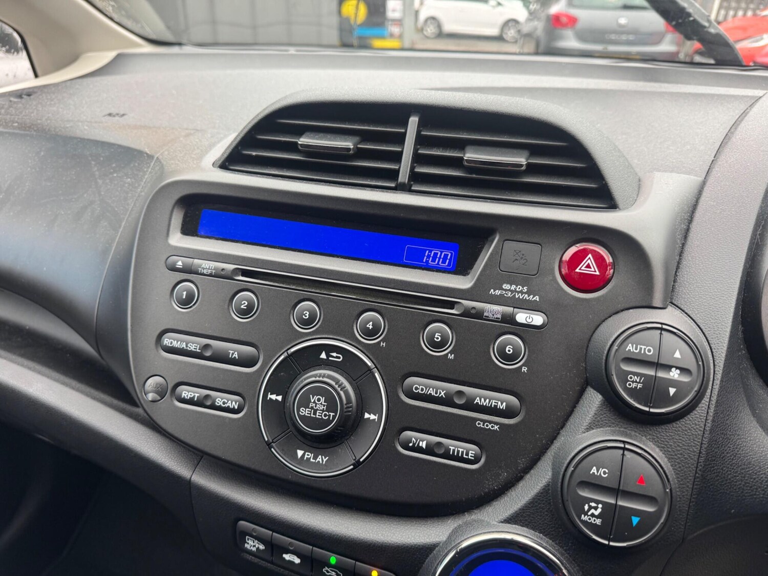 Used Honda Jazz 2013 for sale - 77479421: Photo 15