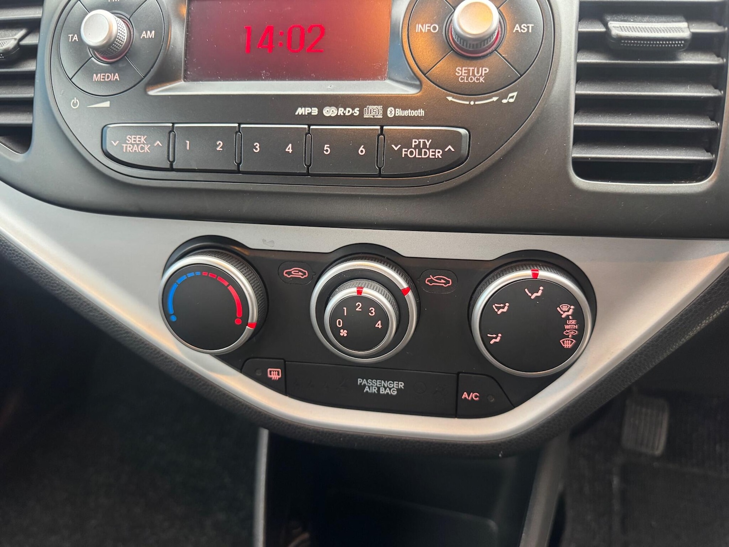 Used Kia Picanto 2014 for sale - 77143783: Photo 32