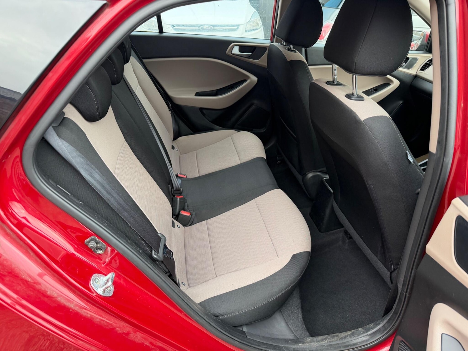 Used Hyundai i20 2015 for sale - 77705282: Photo 20