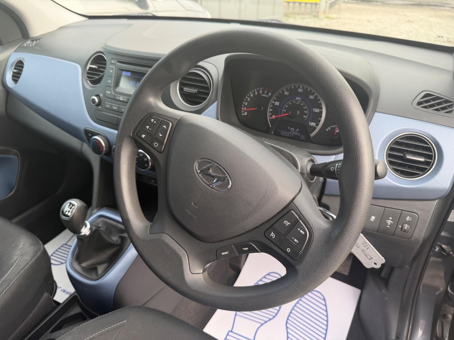 Used Hyundai i10 2014 for sale - 77993496: Photo 28