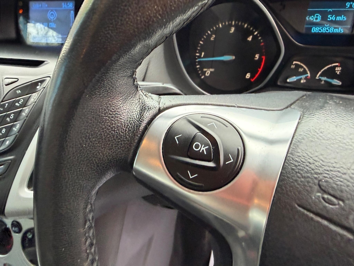 Used Ford Focus 2012 for sale - 77166458: Photo 21