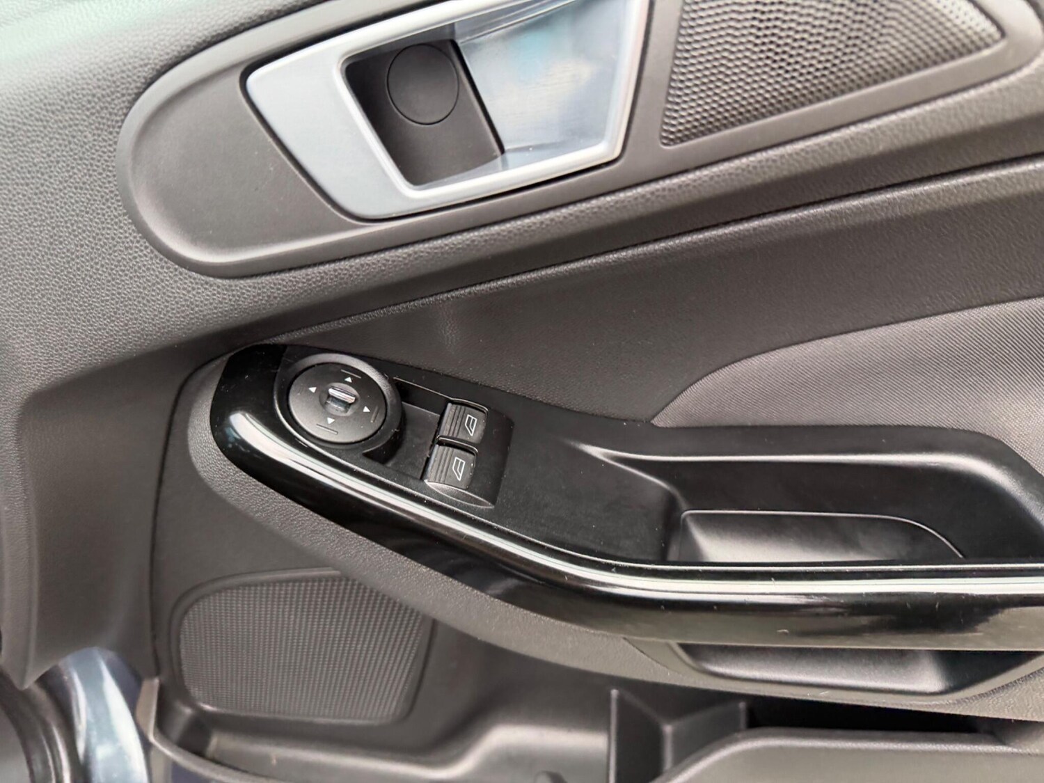 Used Ford Fiesta 2013 for sale - 77839454: Photo 27