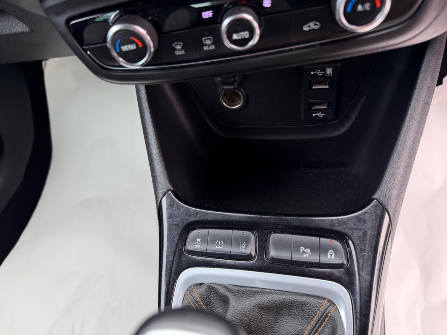 Used Vauxhall Crossland X 2019 for sale - 77993807: Photo 32