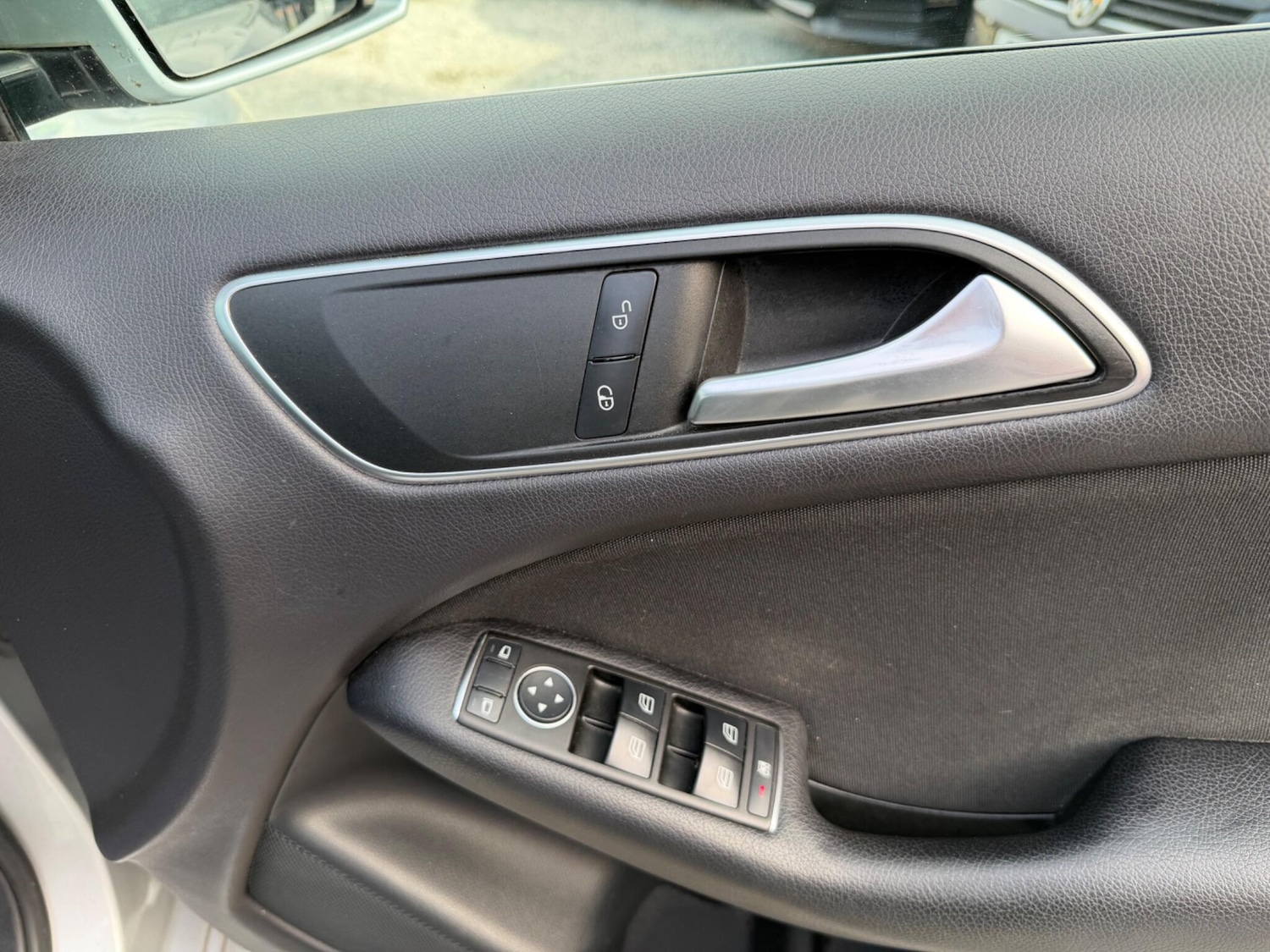 Used Mercedes-Benz B Class 2012 for sale - 78127697: Photo 32