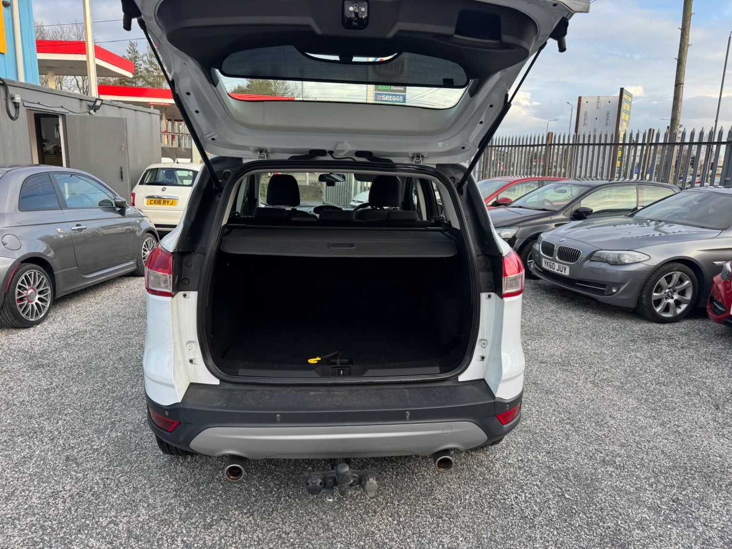 Used Ford Kuga 2015 for sale - 77883134: Photo 37