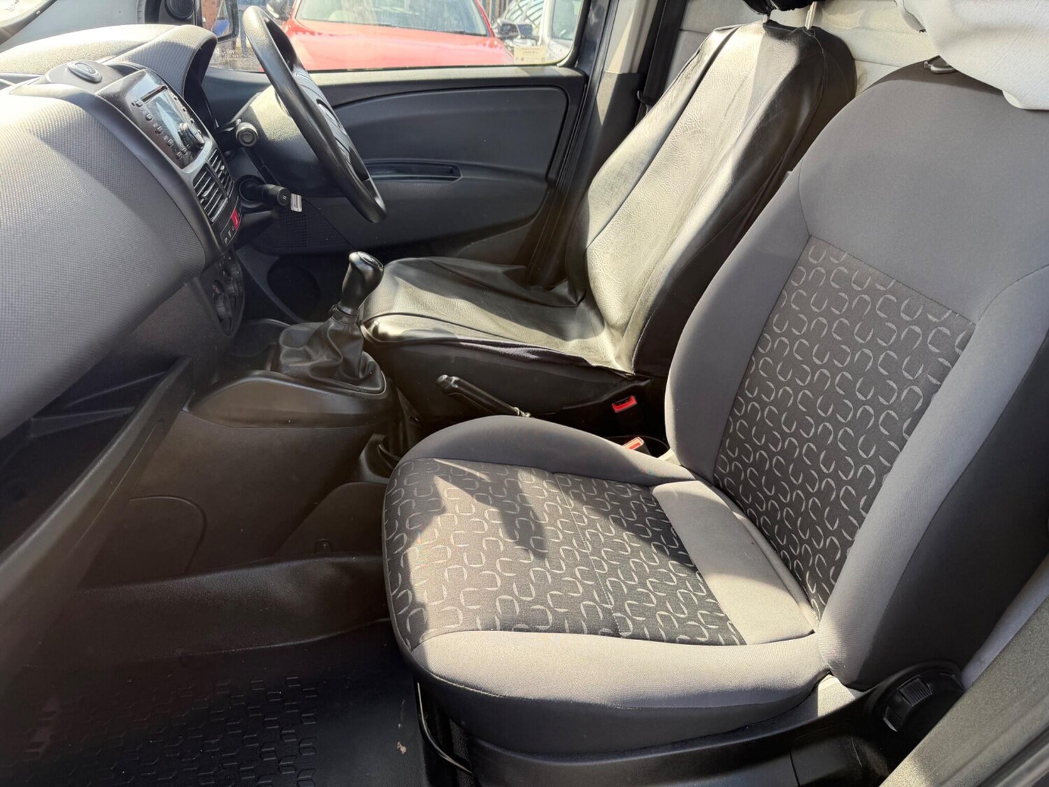 Used Fiat Doblo 2018 for sale - 77924840: Photo 33