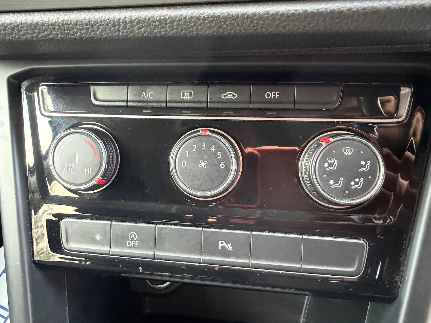 Used Volkswagen Touran 2016 for sale - 76786538: Photo 20