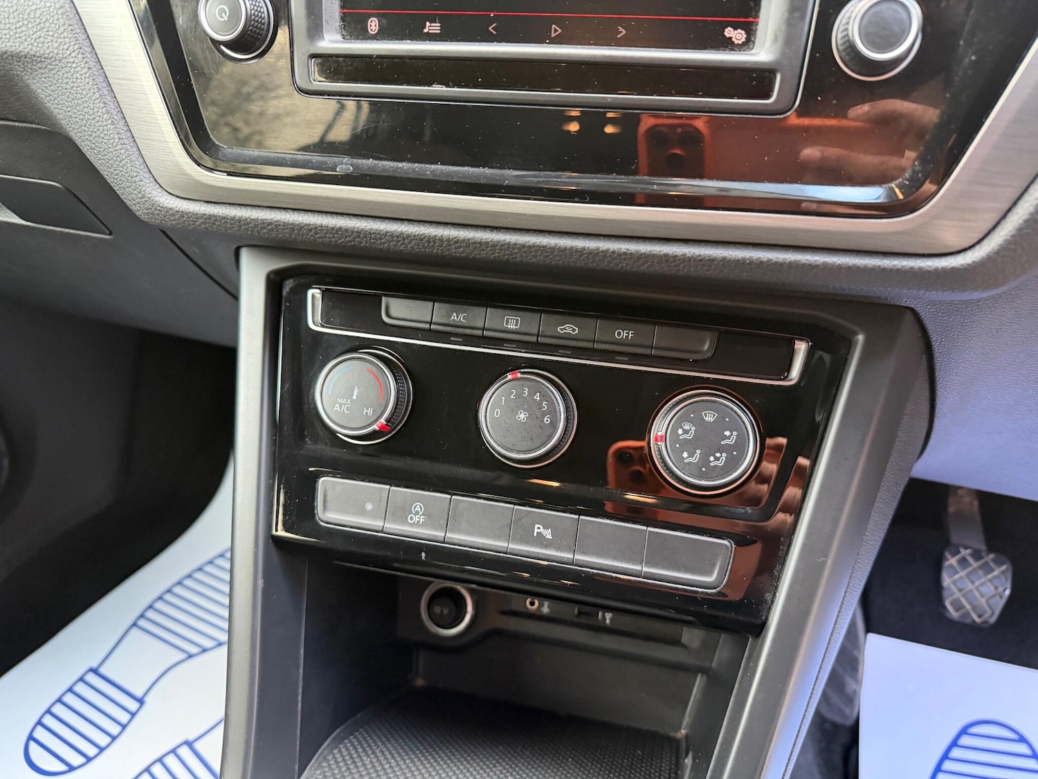 Used Volkswagen Touran 2016 for sale - 76786538: Photo 21