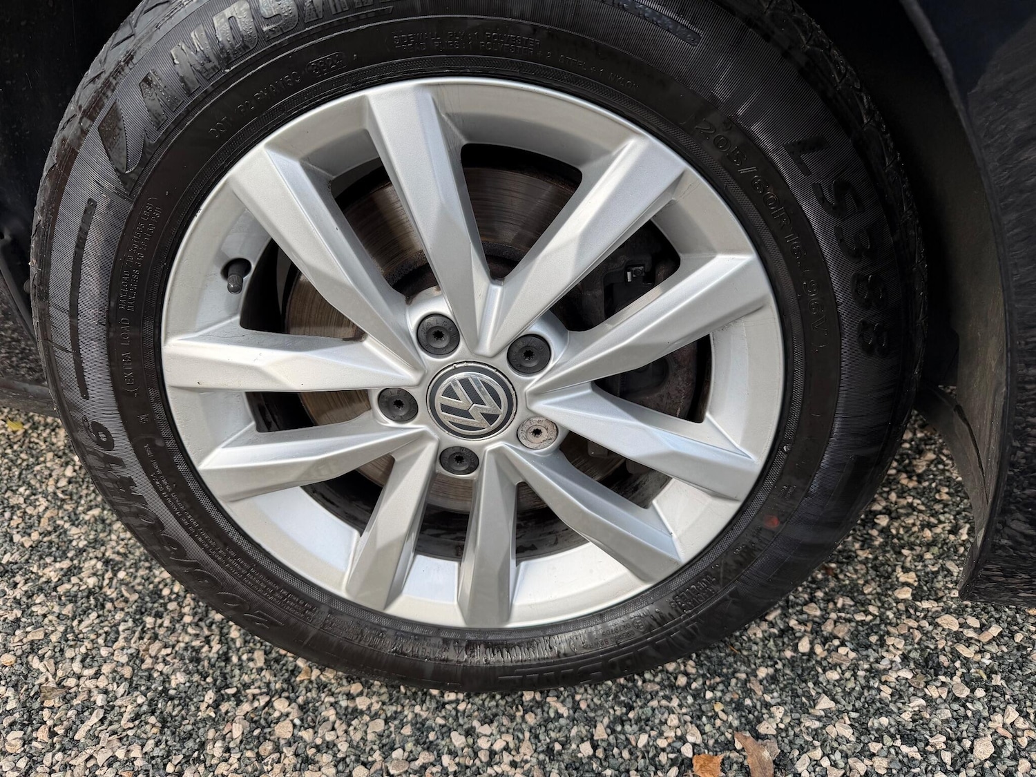 Used Volkswagen Touran 2016 for sale - 76786538: Photo 45