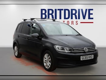 Used Volkswagen Touran 2016 for sale - 76786538: Photo