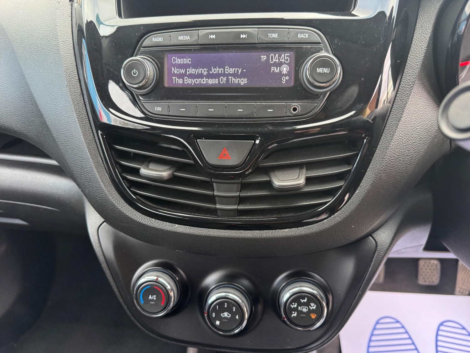 Used Vauxhall Viva 2015 for sale - 77883194: Photo 34