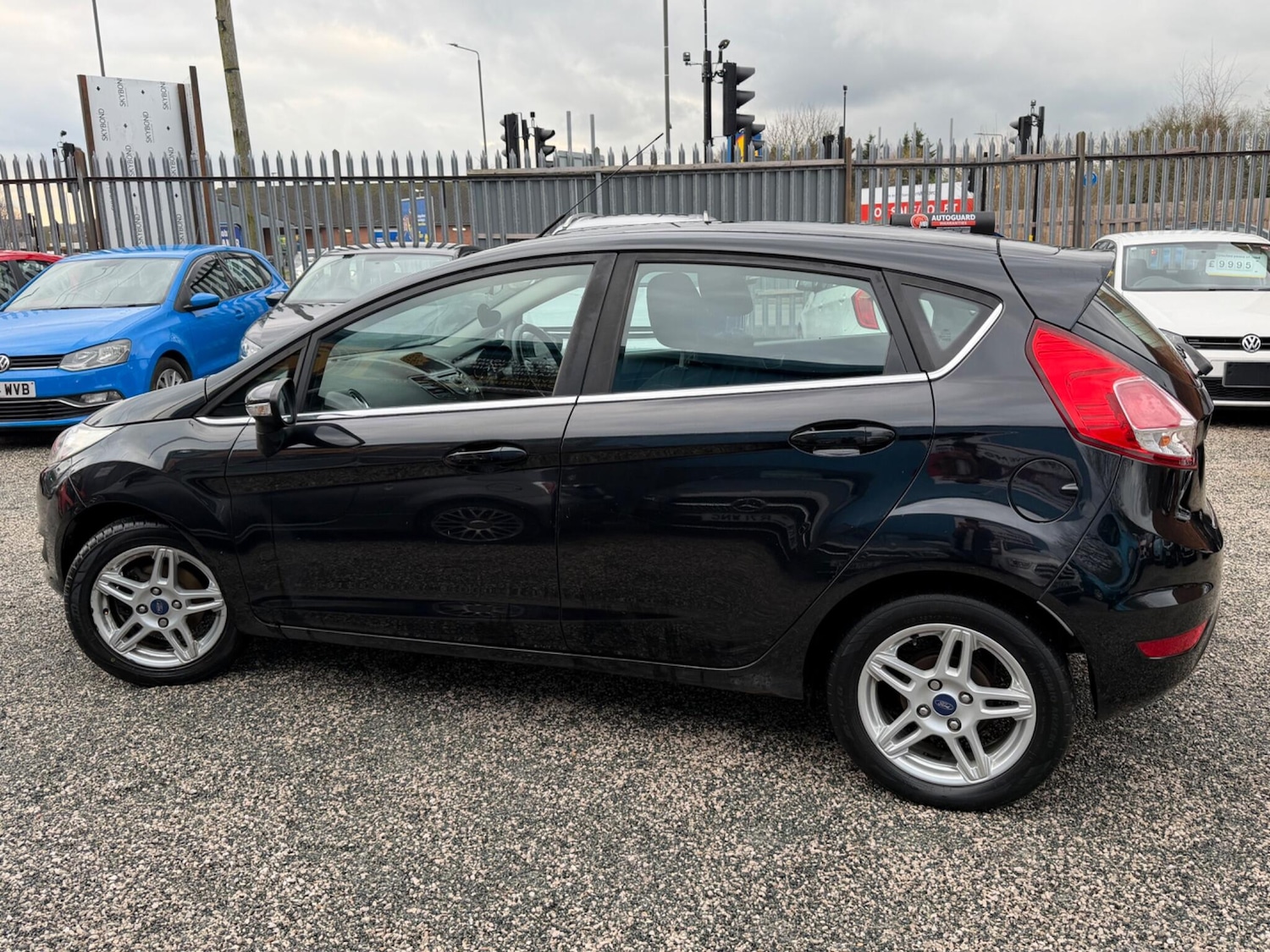 Used Ford Fiesta 2013 for sale - 77523984: Photo 10