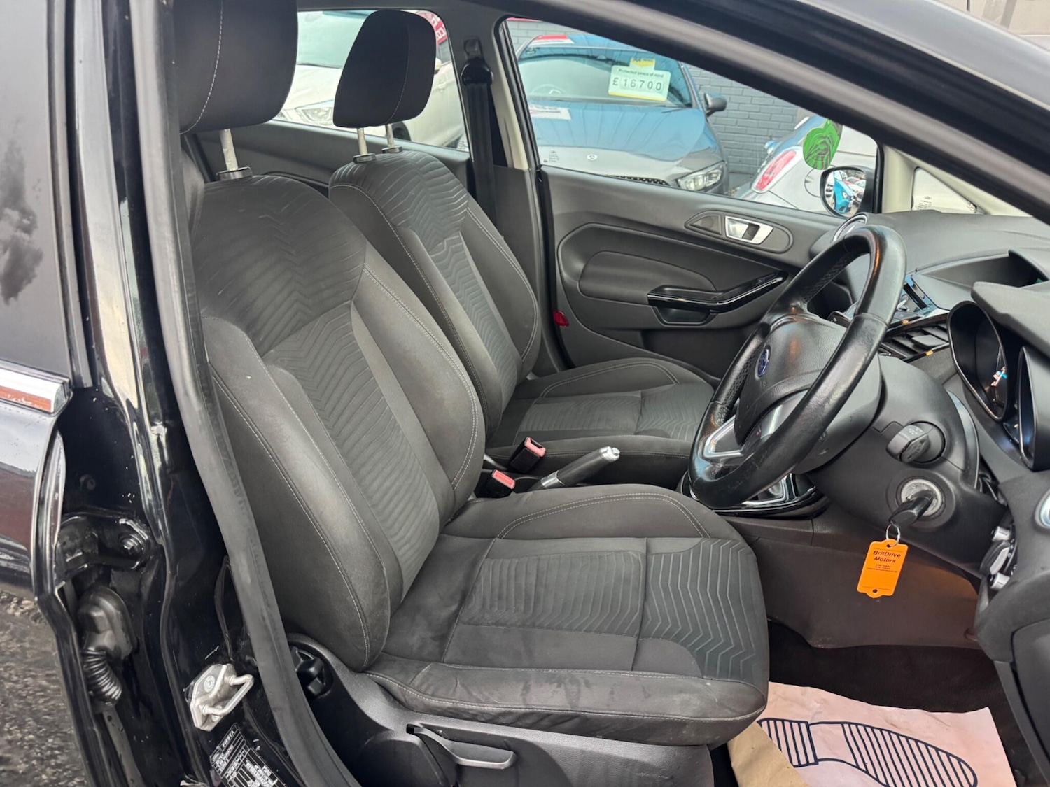 Used Ford Fiesta 2013 for sale - 77523984: Photo 20