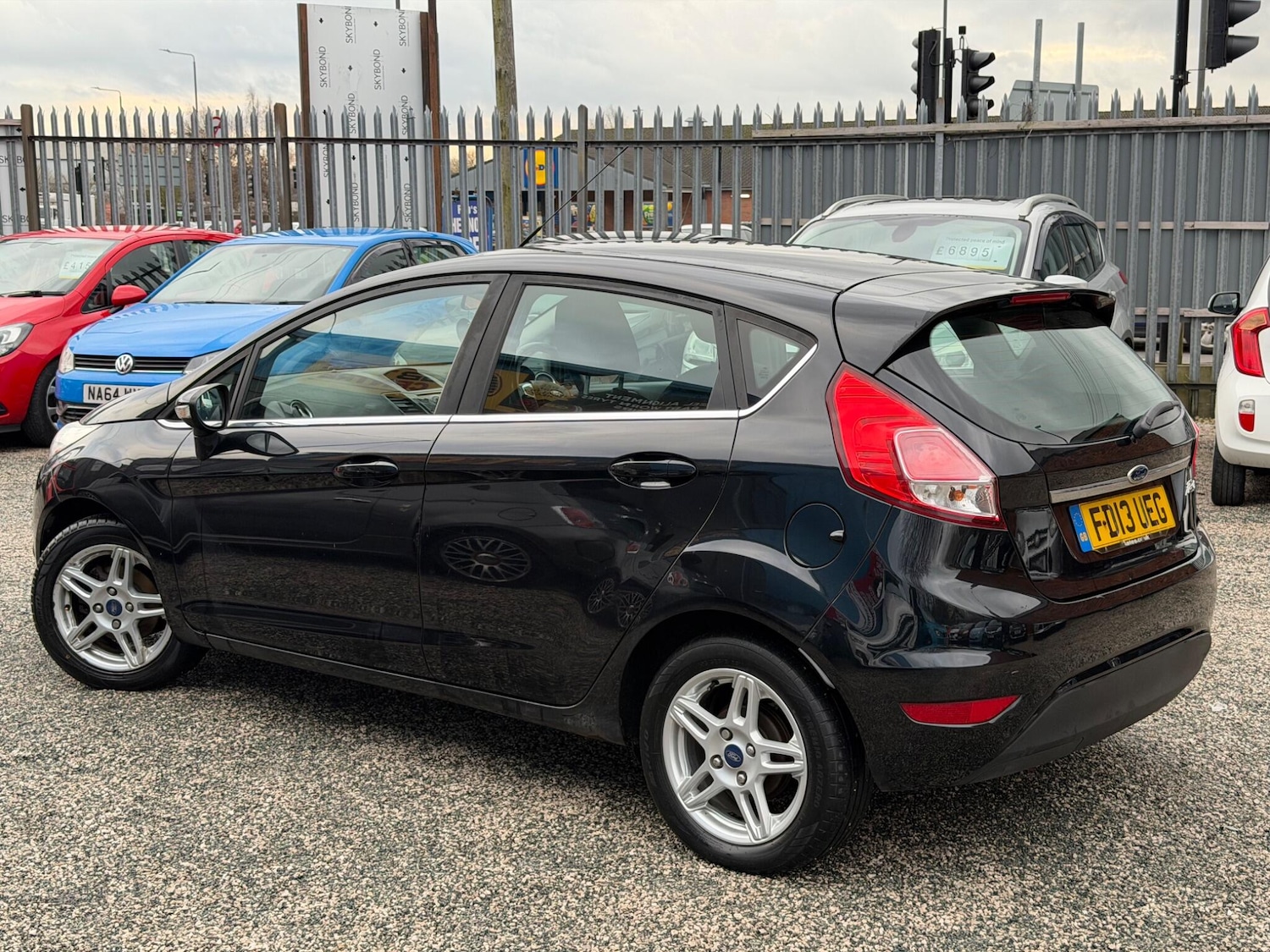 Used Ford Fiesta 2013 for sale - 77523984: Photo 4