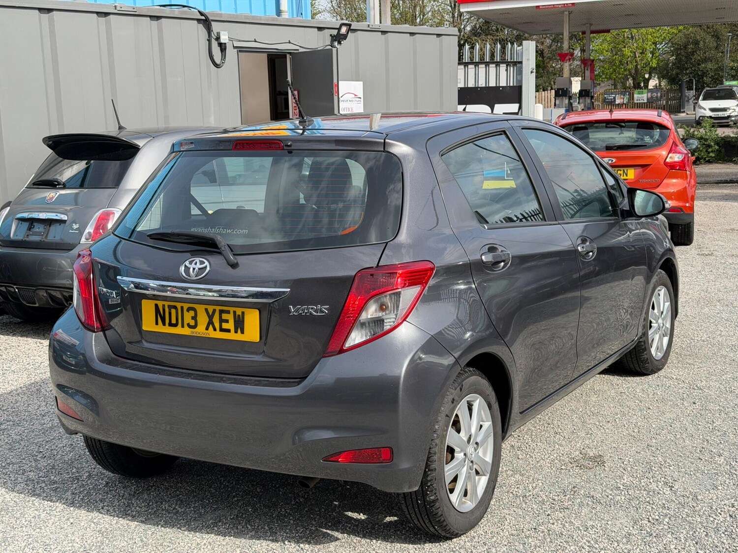 Used Toyota Yaris for sale - 78214730: Photo 15