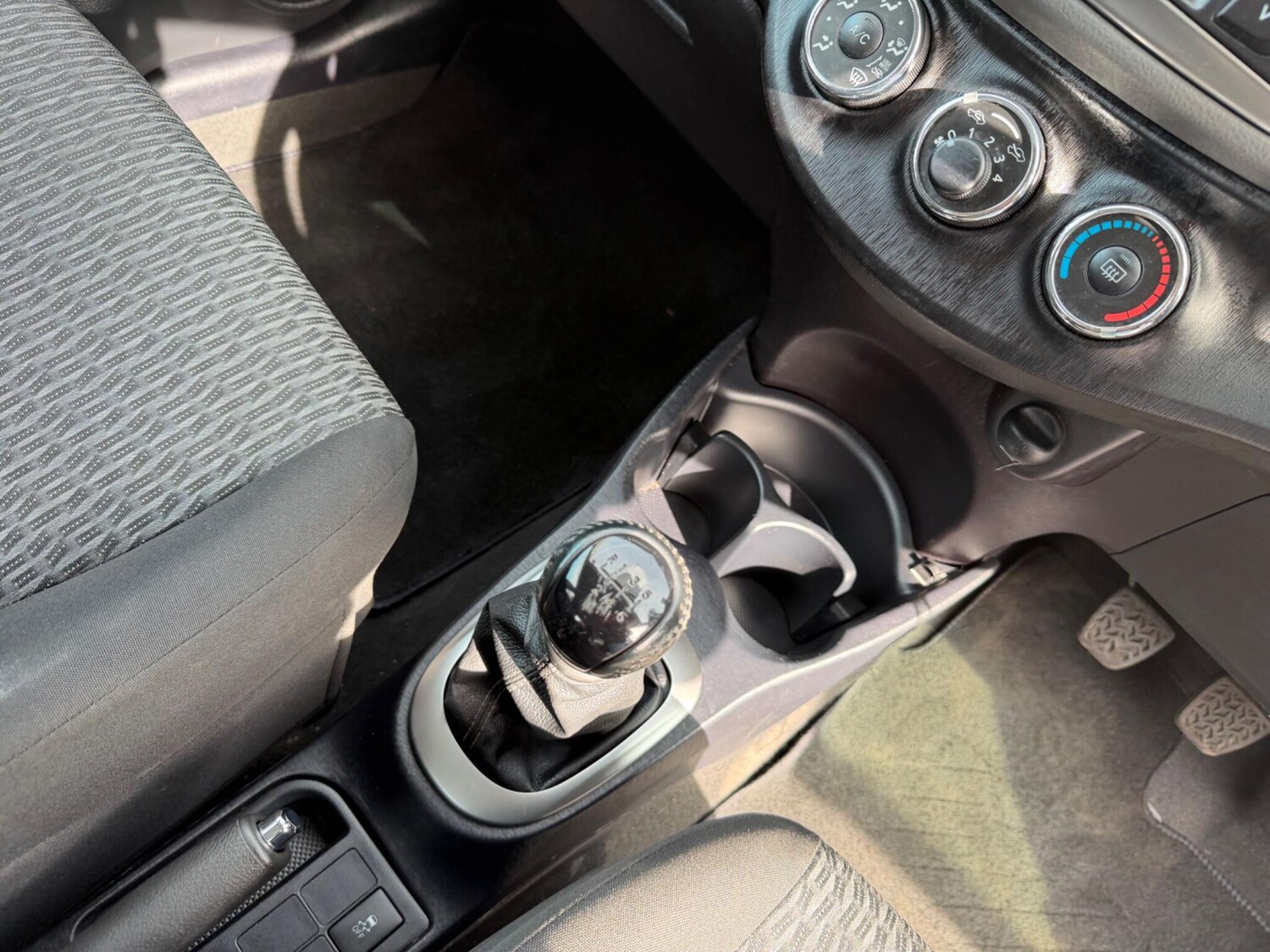 Used Toyota Yaris for sale - 78214730: Photo 23