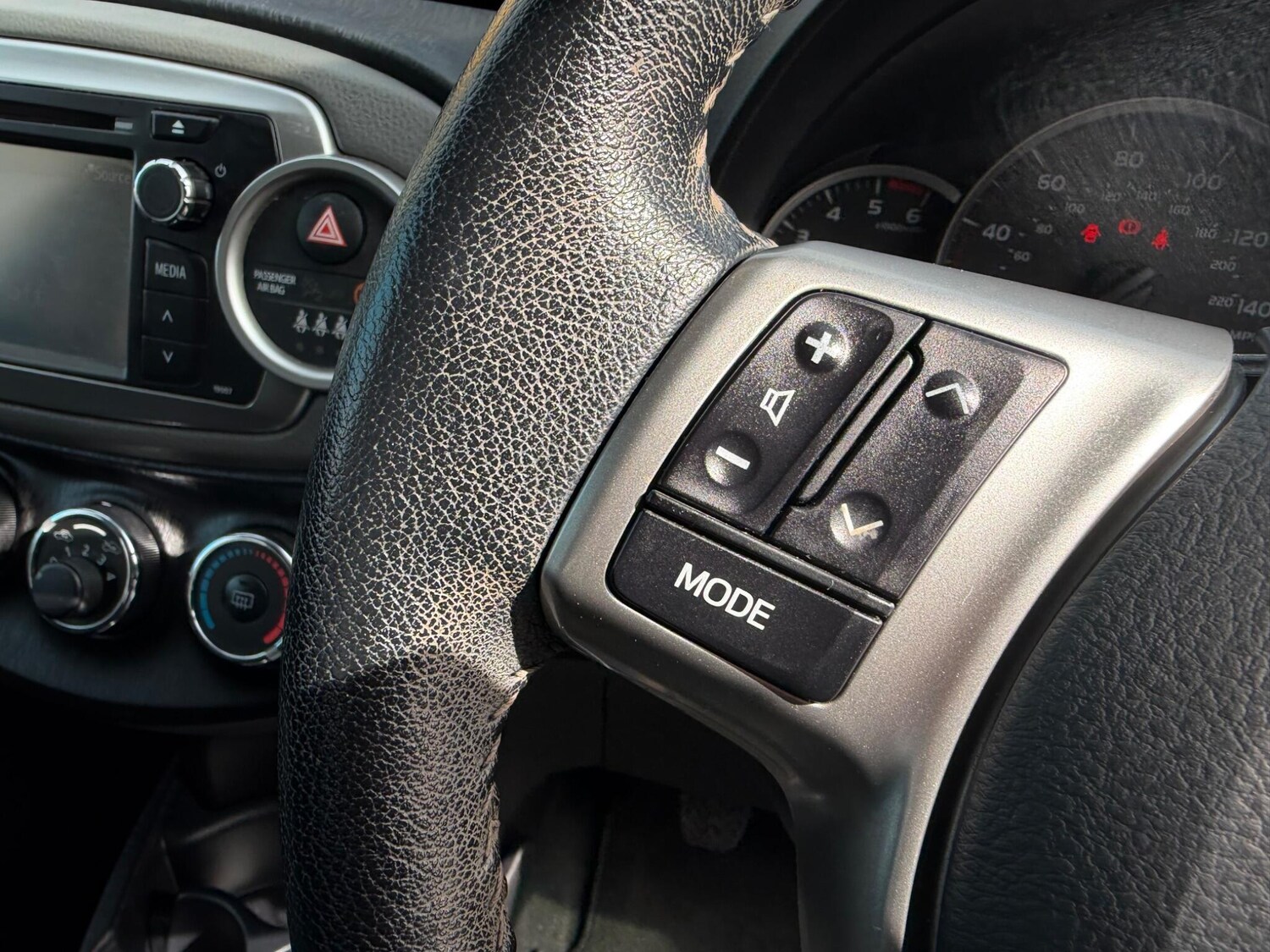 Used Toyota Yaris for sale - 78214730: Photo 27