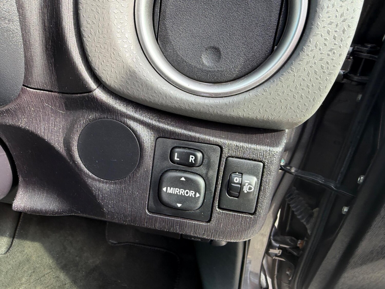 Used Toyota Yaris for sale - 78214730: Photo 28