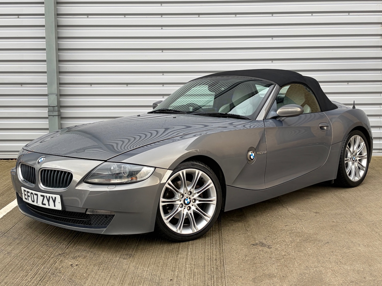 Used BMW Z4 2007 for sale - 77262409: Photo 2