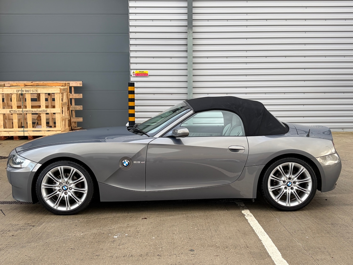 Used BMW Z4 2007 for sale - 77262409: Photo 4