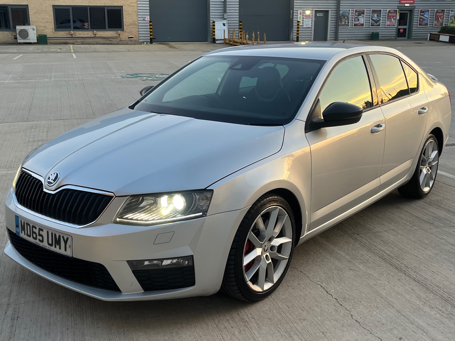 Used Skoda Octavia 2015 for sale - 76133119: Photo 19