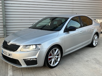 Skoda - Octavia