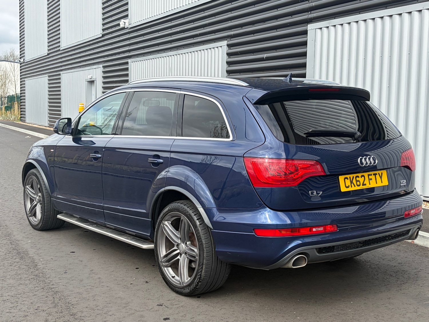 Used Audi Q7 2012 for sale - 78117063: Photo 8