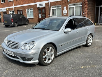 Mercedes-Benz - C-Class