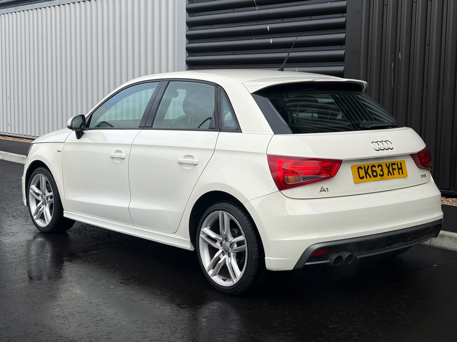 Used Audi A1 2014 for sale - 77705780: Photo 6