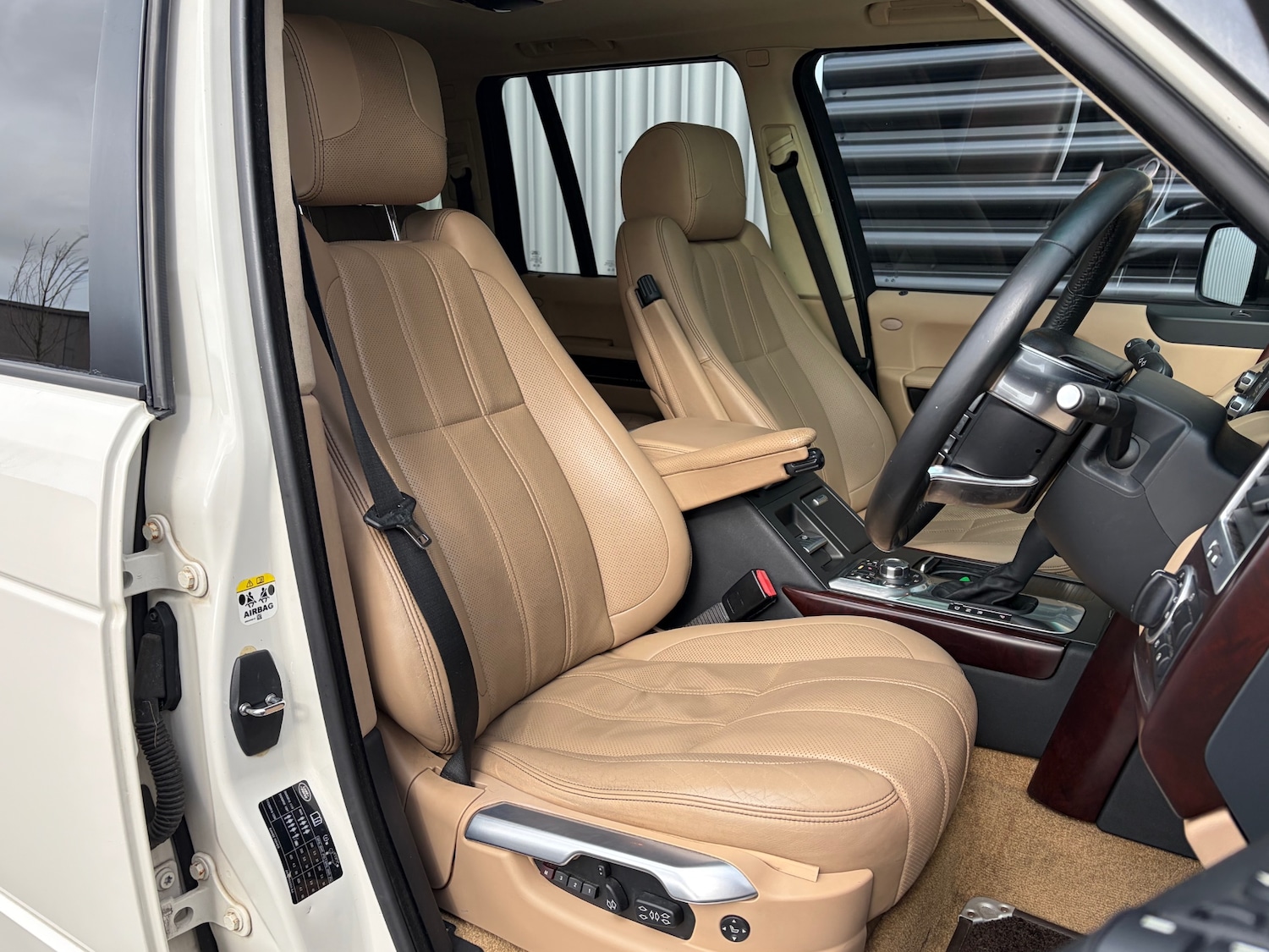 Used Land Rover Range Rover 2010 for sale - 77701937: Photo 18