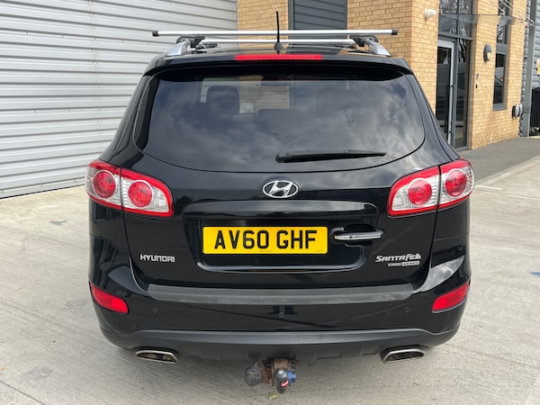 Used Hyundai Santa Fe 2010 for sale - 76246300: Photo 12