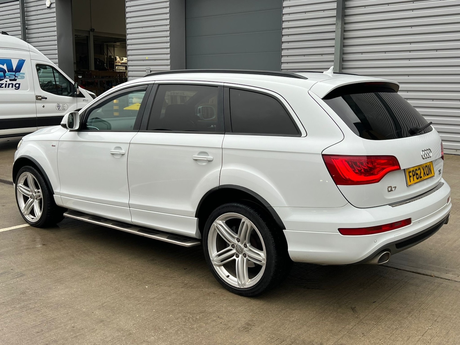 Used Audi Q7 2012 for sale - 77213876: Photo 6