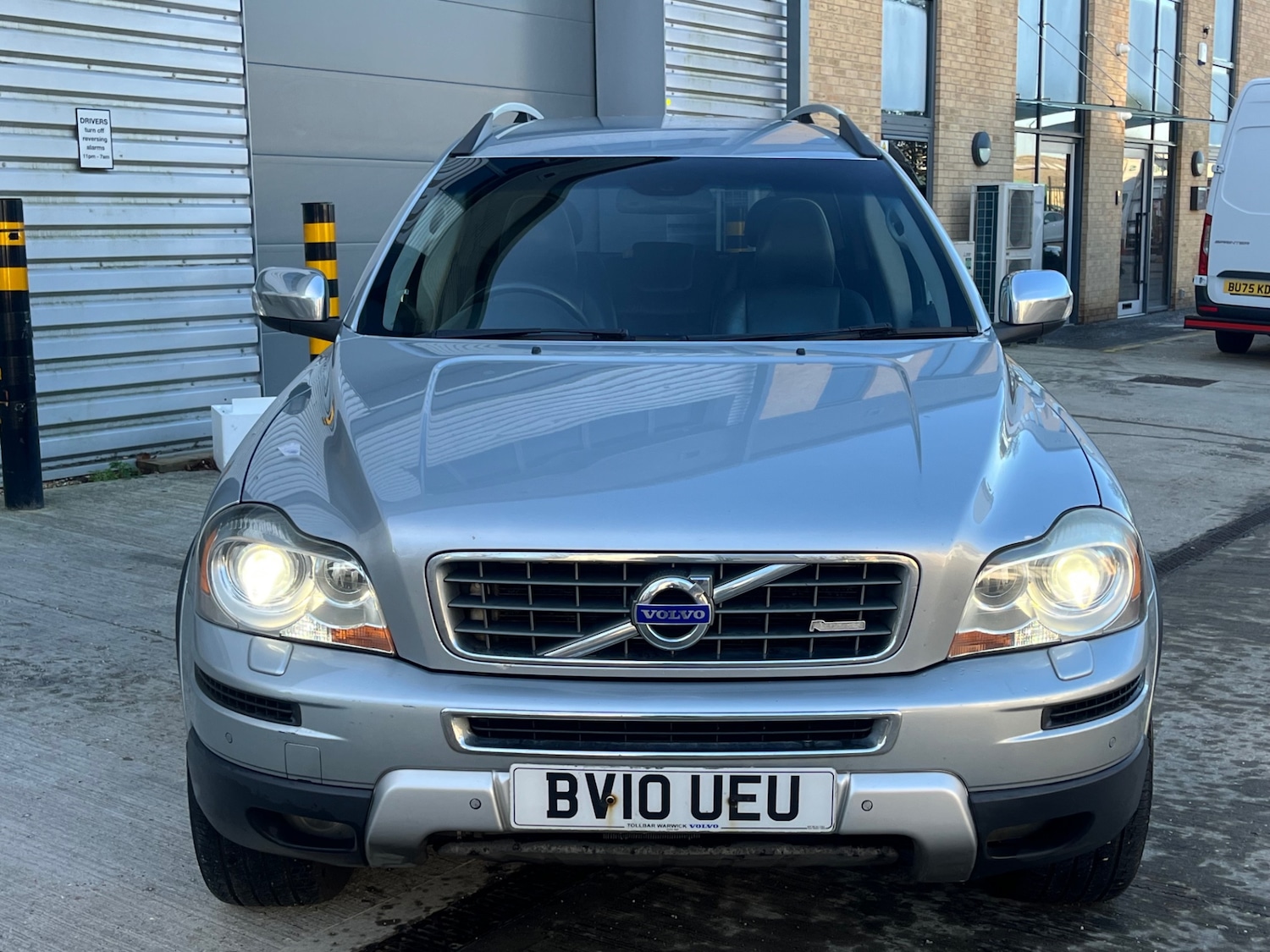 Used Volvo XC90 2010 for sale - 76649893: Photo 9